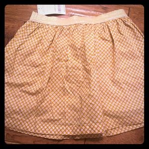 New girls Carters skirt.